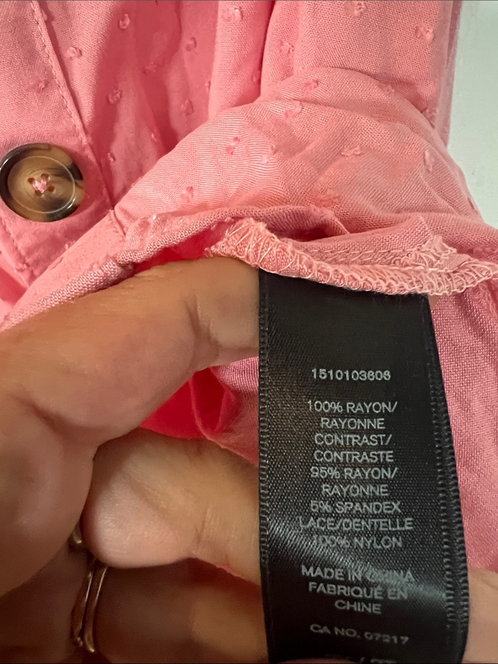 🌷6/$20🌷 Sleeveless Pink Button-Front Lace-Trim Blouse - Picture 3 of 4